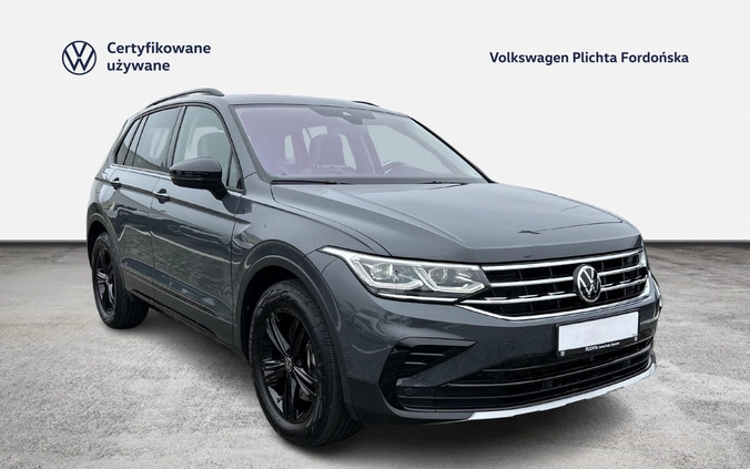 Volkswagen Tiguan cena 164900 przebieg: 19626, rok produkcji 2021 z Zambrów małe 781